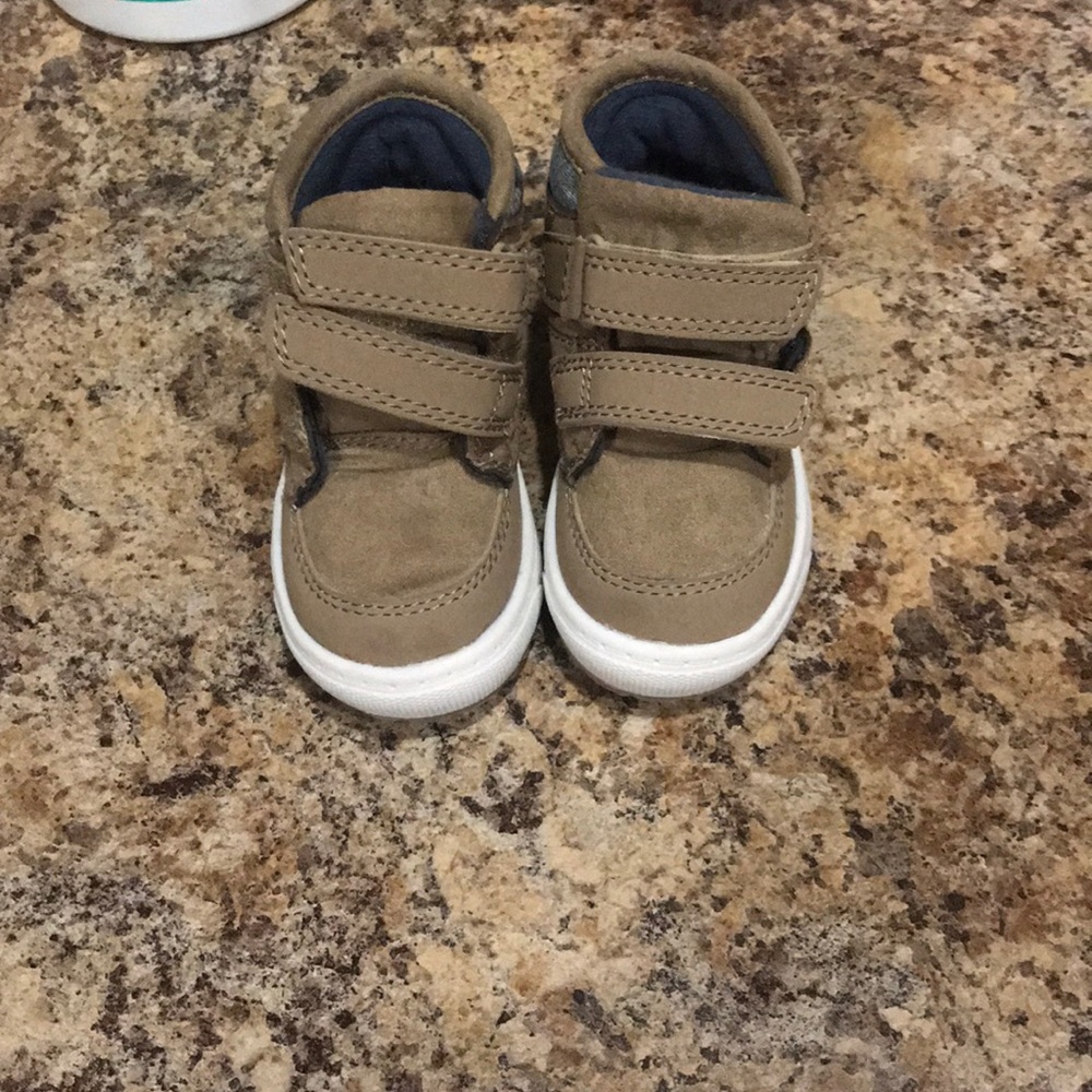 Oshkosh boots